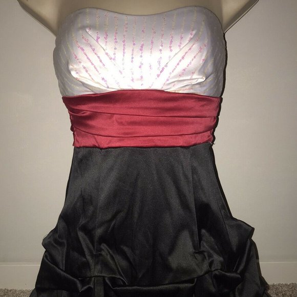 RUBY ROX BLACK/WHITE SEQUIN FORMAL DRESS 1-EUC‎ - Picture 1 of 7